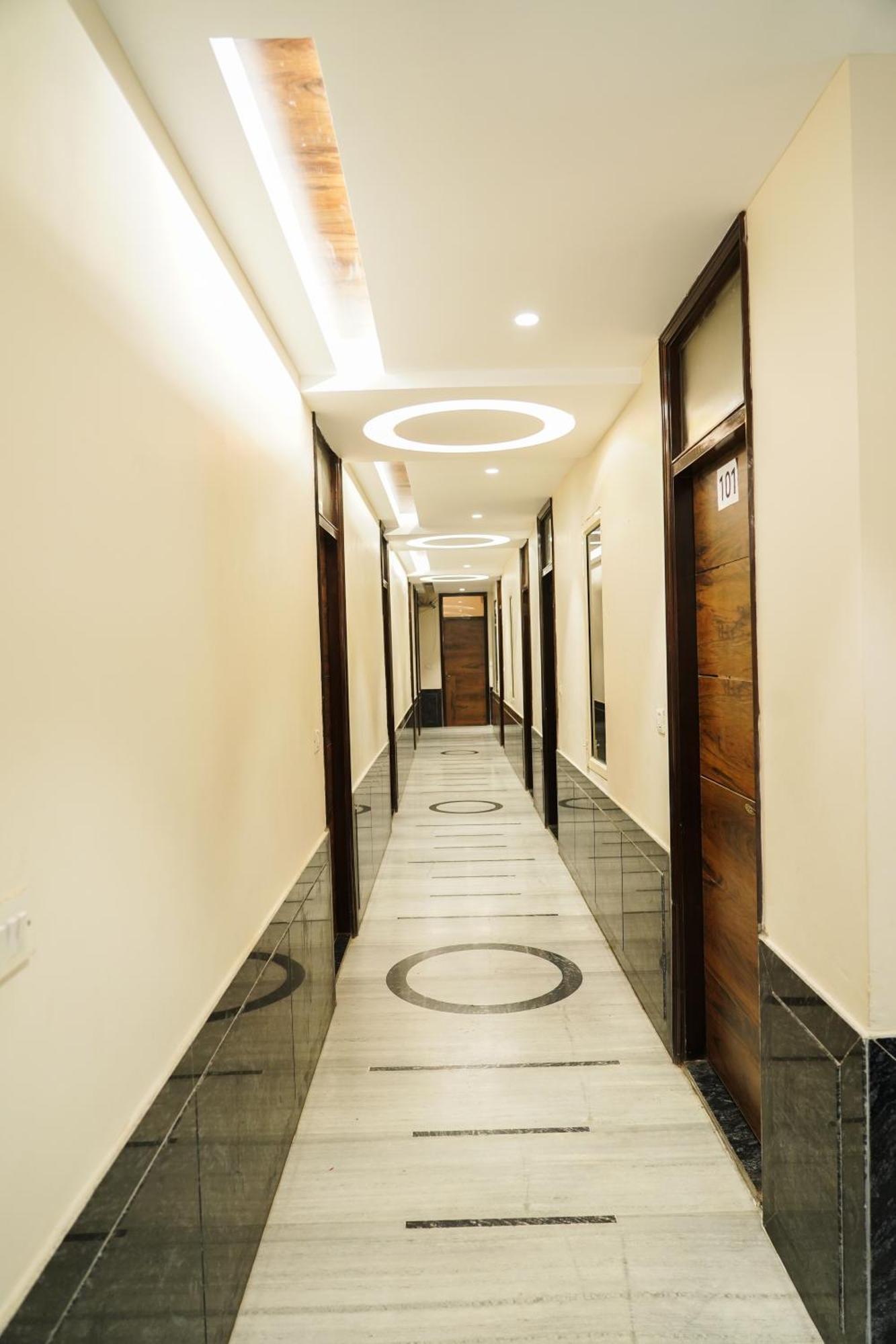 Hotel Batra Home Nizamuddin New Delhi Exterior photo